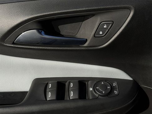 Used 2024 Buick Envista Preferred w/ Convenience I Package image 22