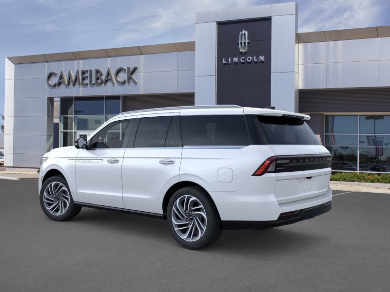 New 2026 Lincoln Navigator Reserve AWD/4WD image 4