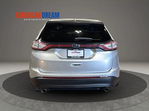Used 2018 Ford Edge SEL w/ Equipment Group 201A AWD/4WD image 3