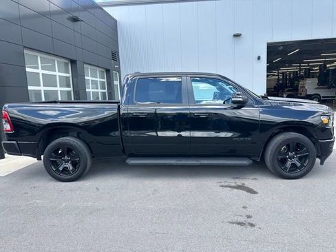 Used 2022 RAM 1500 Big Horn AWD/4WD image 2