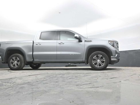 Used 2026 GMC Sierra 1500 SLT AWD/4WD image 45