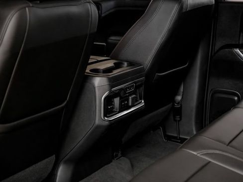 Used 2019 Chevrolet Silverado 1500 LTZ w/ LTZ Texas Edition AWD/4WD image 43