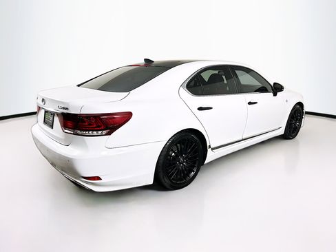Used 2015 Lexus LS 460 Crafted Line image 9