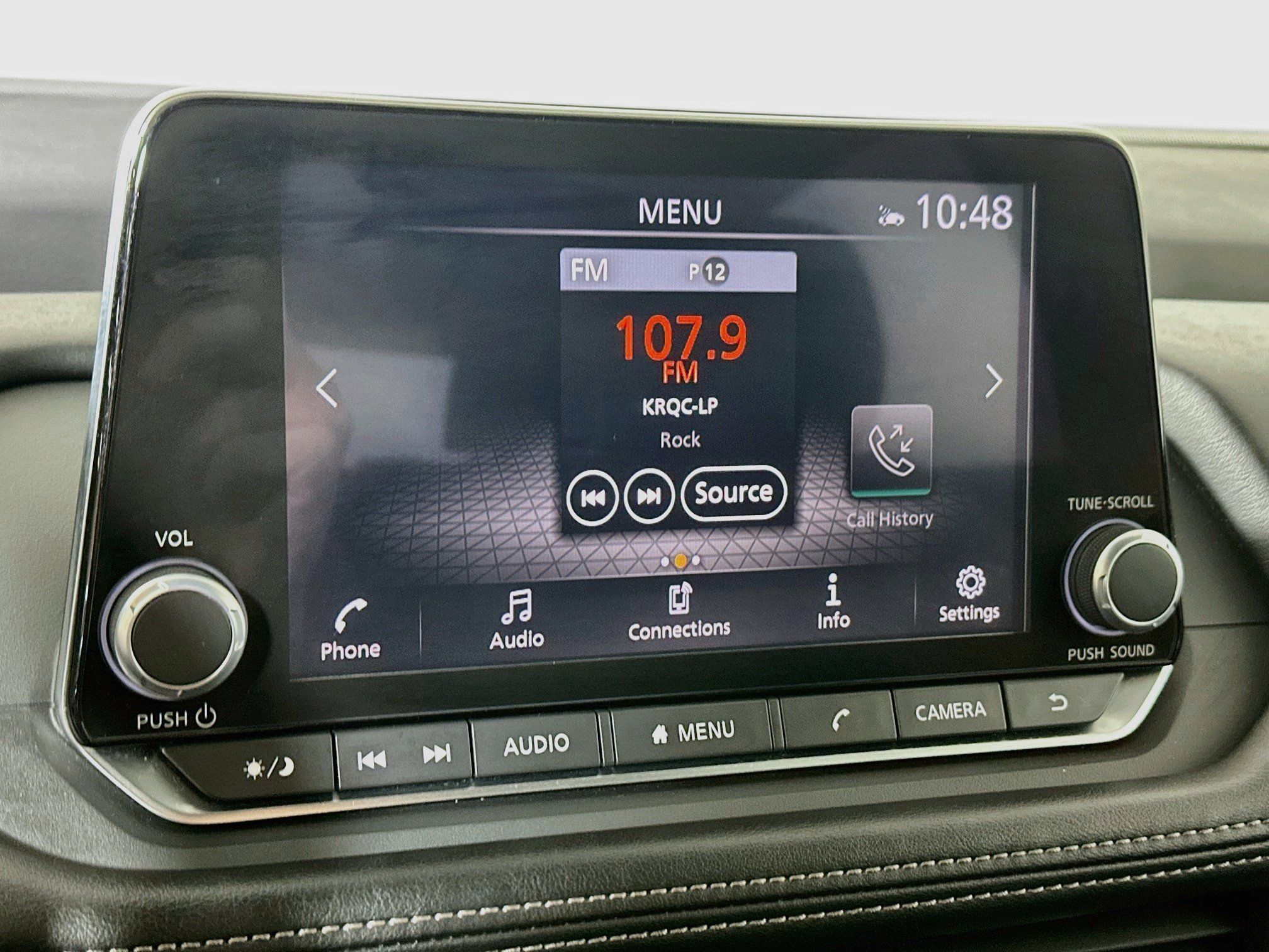Used 2024 Nissan Rogue SV AWD/4WD image 14