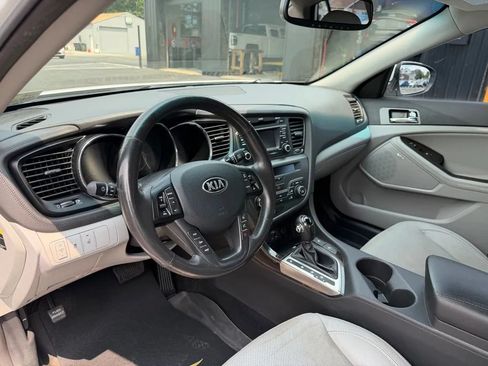 Used 2013 Kia Optima EX w/ Premium Pkg FWD image 5