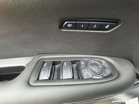 Used 2024 Cadillac XT6 Luxury w/ LPO, Floor Liner Package image 13