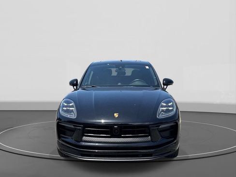 Used 2023 Porsche Macan Turbo AWD/4WD image 2