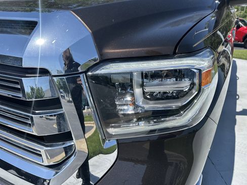 Used 2021 Toyota Tundra 1794 Edition image 6