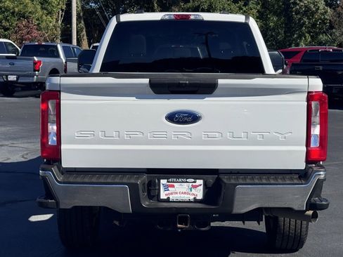 Used 2024 Ford F250 XLT image 15