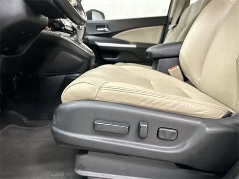 Used 2016 Honda CR-V Touring image 27