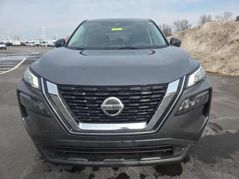 Used 2021 Nissan Rogue S image 16