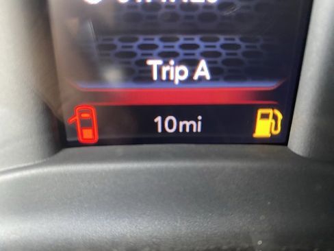 New 2025 RAM 2500 Tradesman image 32