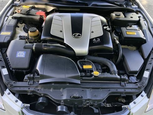 Used 2007 Lexus SC 430 Convertible RWD image 34
