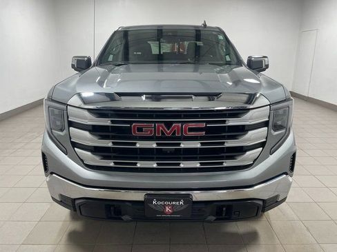 Used 2023 GMC Sierra 1500 SLE w/ Preferred Package AWD/4WD image 2
