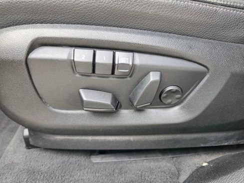 Used 2019 BMW X6 xDrive35i w/ Premium Package image 12