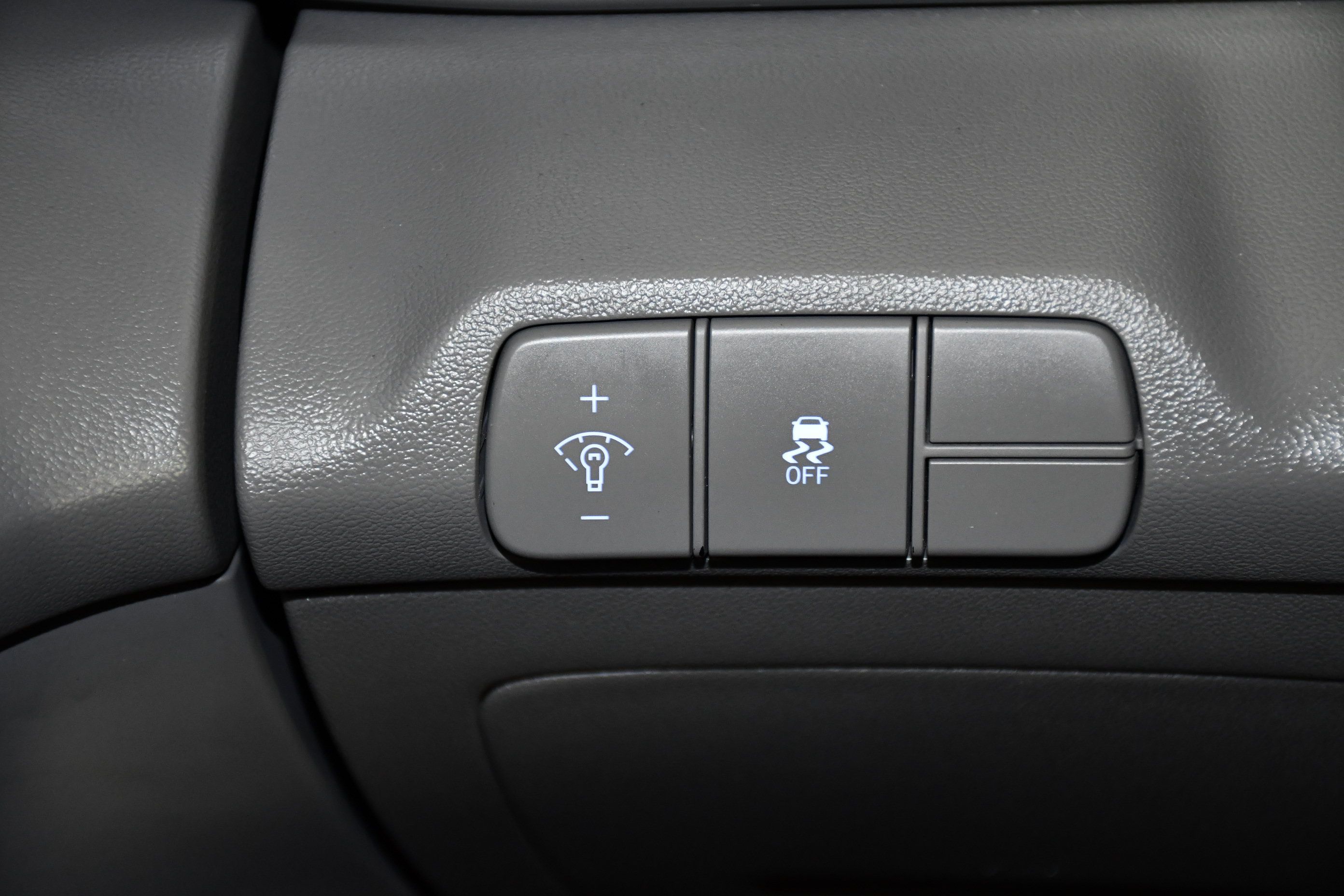 Used 2024 Hyundai Elantra SEL FWD image 35