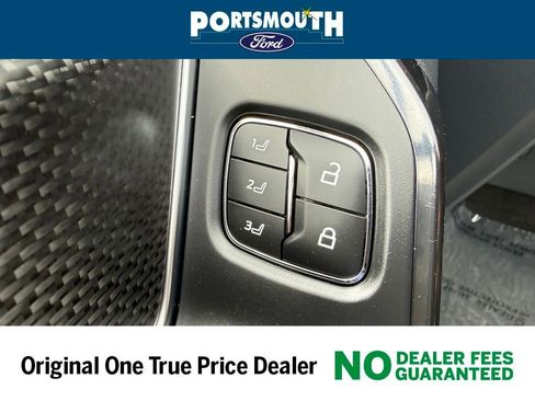 Used 2025 Ford F150 Raptor w/ Equipment Group 803A Raptor R image 33