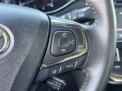 Used 2018 Toyota Avalon XLE Plus w/ Carpet Mat Package image 11