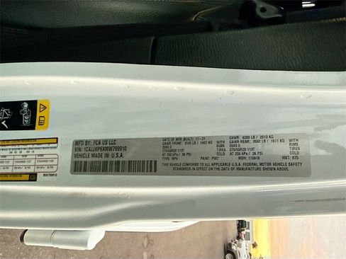 Used 2021 Jeep Wrangler Unlimited Sahara image 35