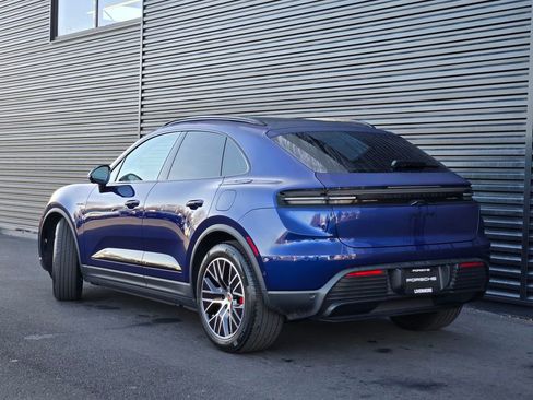 New 2025 Porsche Macan 4S Electric image 3