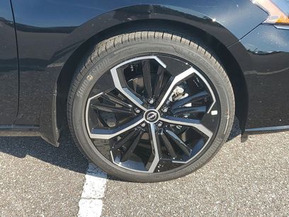 New 2025 Nissan Altima 2.5 SR w/ SR Premium Package