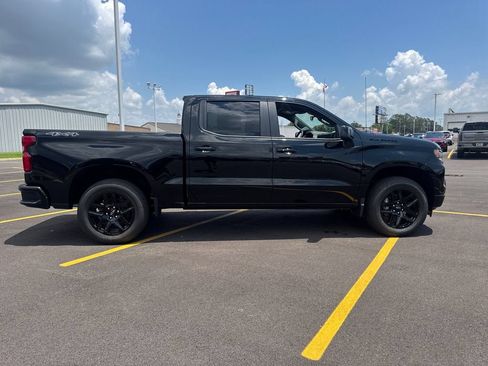 New 2026 Chevrolet Silverado 1500 RST w/ Dark Appearance Package AWD/4WD image 8