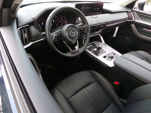 New 2025 MAZDA CX-90 Plug-In Hybrid w/ Preferred image 24