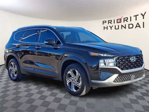 Used 2023 Hyundai Santa Fe SEL image 3