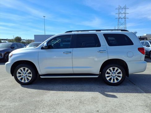 Used 2016 Toyota Sequoia Platinum image 4