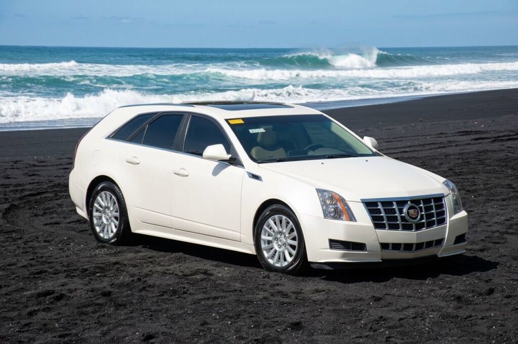 Used 2014 Cadillac CTS Luxury RWD image 3