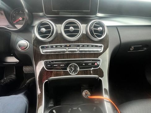 Used 2015 Mercedes-Benz C 300 Sedan image 4