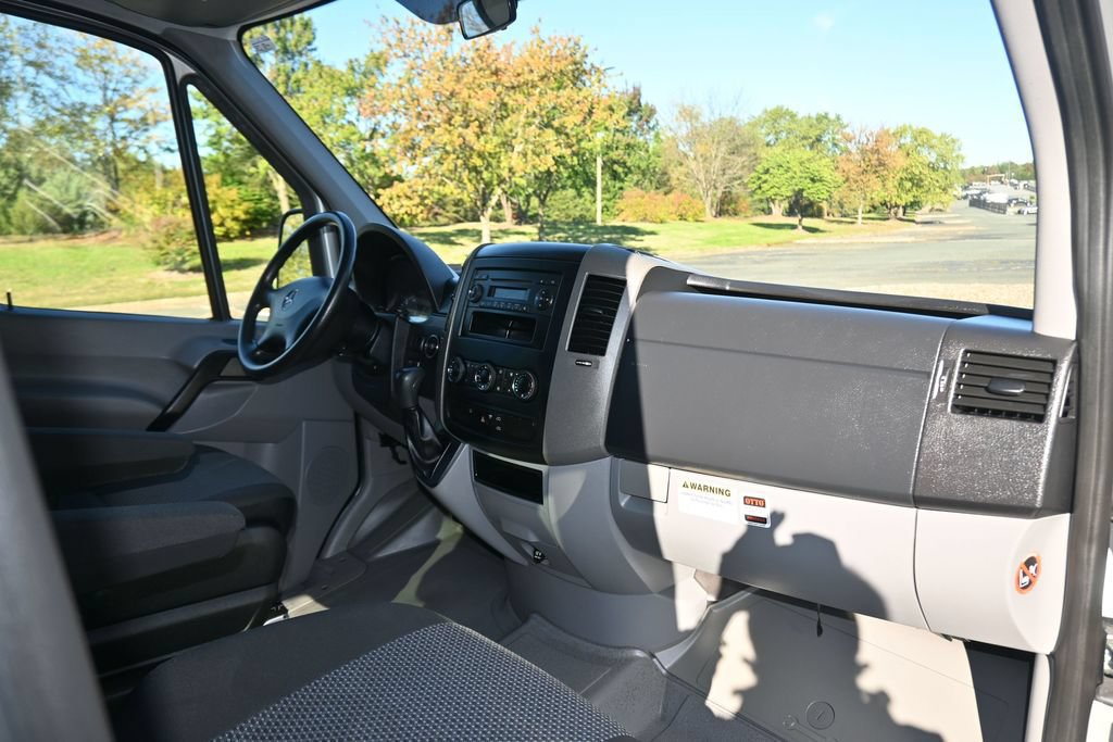 Used 2013 Mercedes-Benz Sprinter 2500 image 53