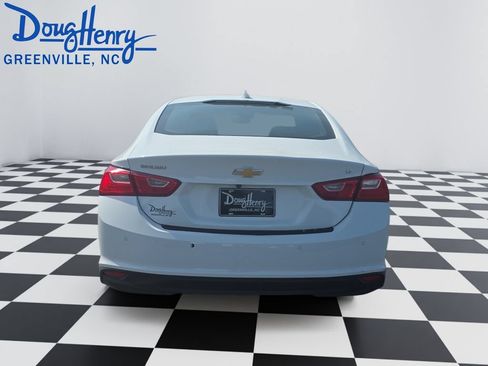 Used 2024 Chevrolet Malibu LT FWD image 4