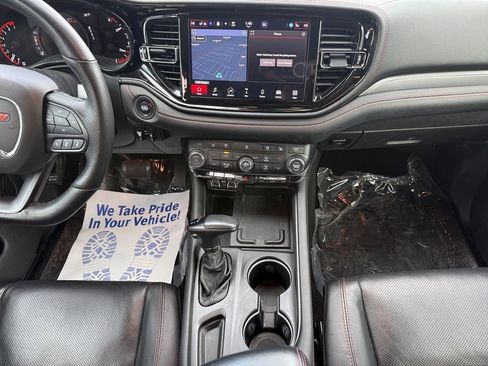 Used 2023 Dodge Durango GT image 11