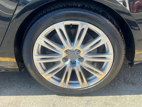 Used 2016 Audi A8 L 4.0T image 10