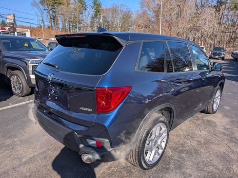 Used 2024 Honda Passport EX-L image 8
