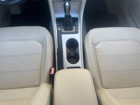 Used 2013 Volkswagen Passat TDI SE FWD image 24