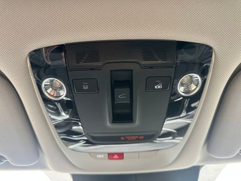 New 2025 Kia Sorento X-Line EX image 32