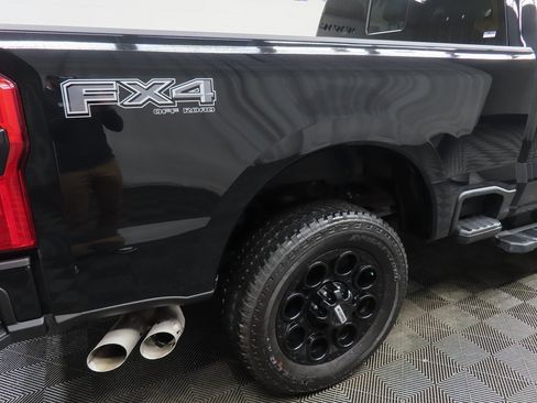 Used 2024 Ford F350 Lariat w/ Black Appearance Package image 39