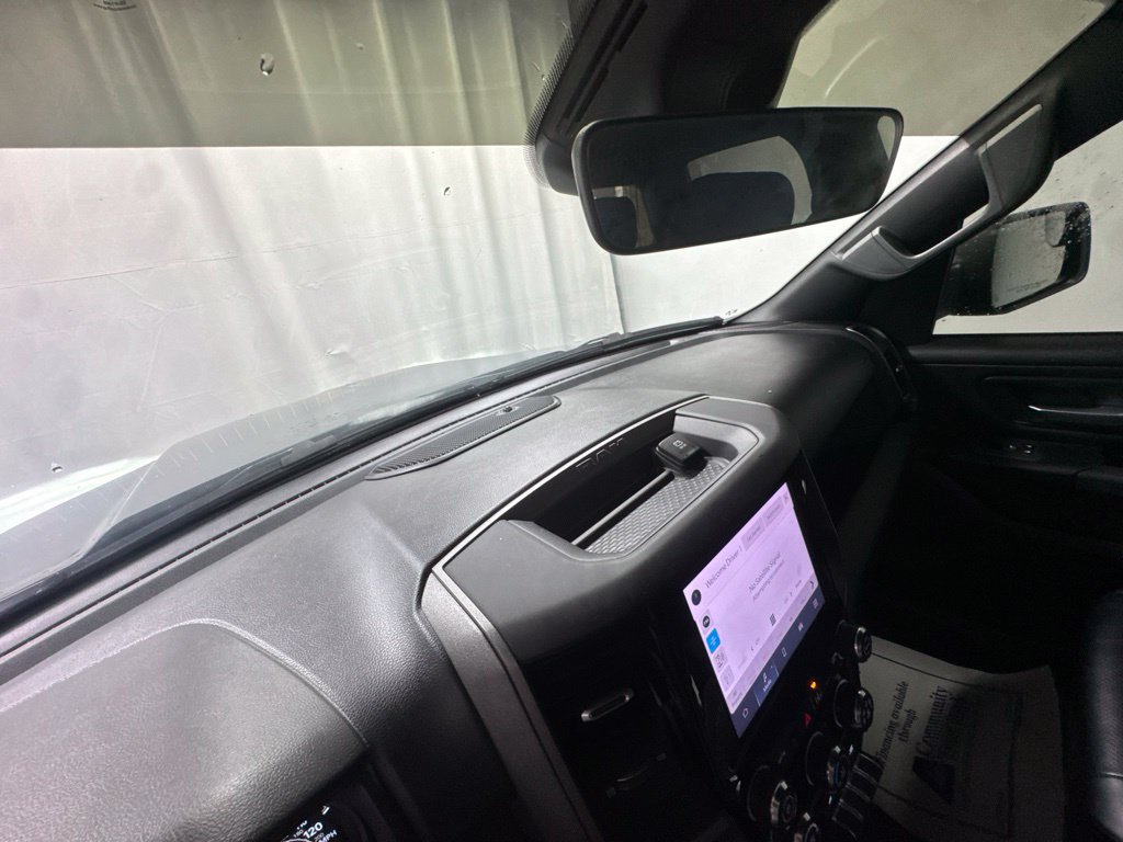 Used 2025 RAM 1500 Warlock AWD/4WD image 26