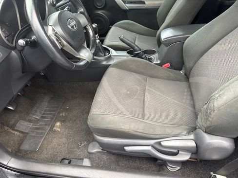Used 2011 Scion tC FWD image 15