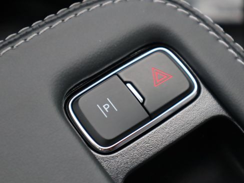 New 2024 Ford Mustang Mach-E Select w/ Comfort Package Lite image 32