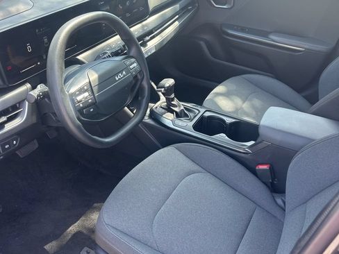 Used 2025 Kia K4 FWD image 8