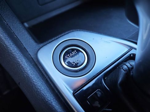 Used 2023 Nissan Sentra SV image 20