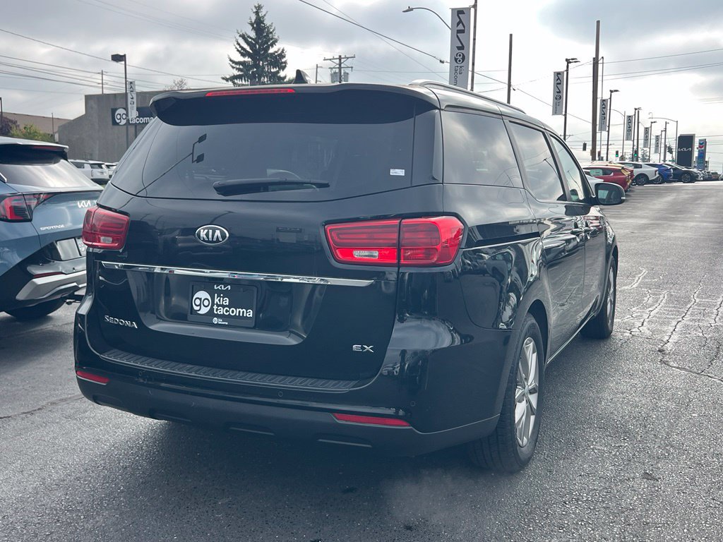 Used 2019 Kia Sedona EX FWD image 7