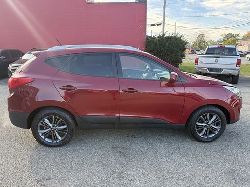 Used 2015 Hyundai Tucson SE image 6