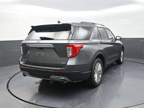 Used 2023 Ford Explorer Limited w/ Hybrid Equipment Group 310A AWD/4WD image 8