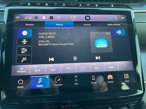 Used 2022 Jeep Grand Cherokee L Limited image 10