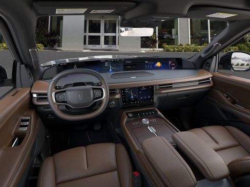 New 2026 Lincoln Navigator L Reserve AWD/4WD image 9