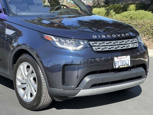 Used 2019 Land Rover Discovery HSE image 54